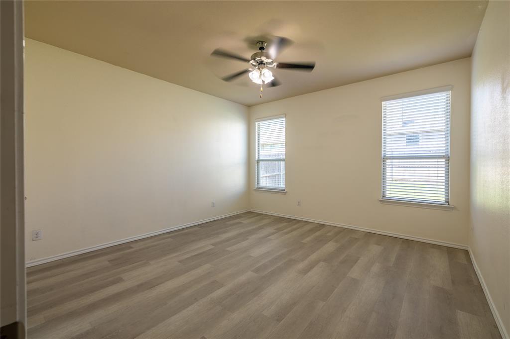 2813 Saddle Creek Drive Property Photo 31