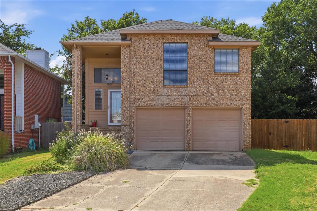 1806 Cactus Circle Property Photo 1
