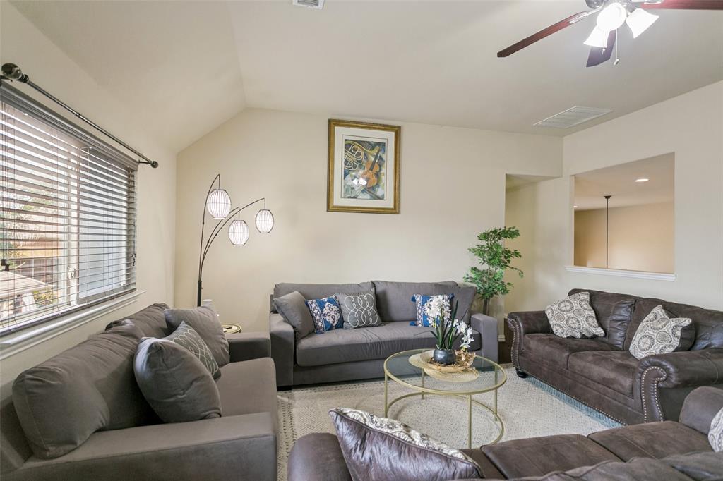 105 Parkside Drive Property Photo 14