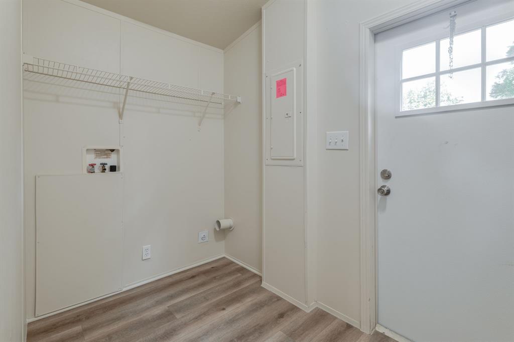151 Private Road 958 Property Photo 17