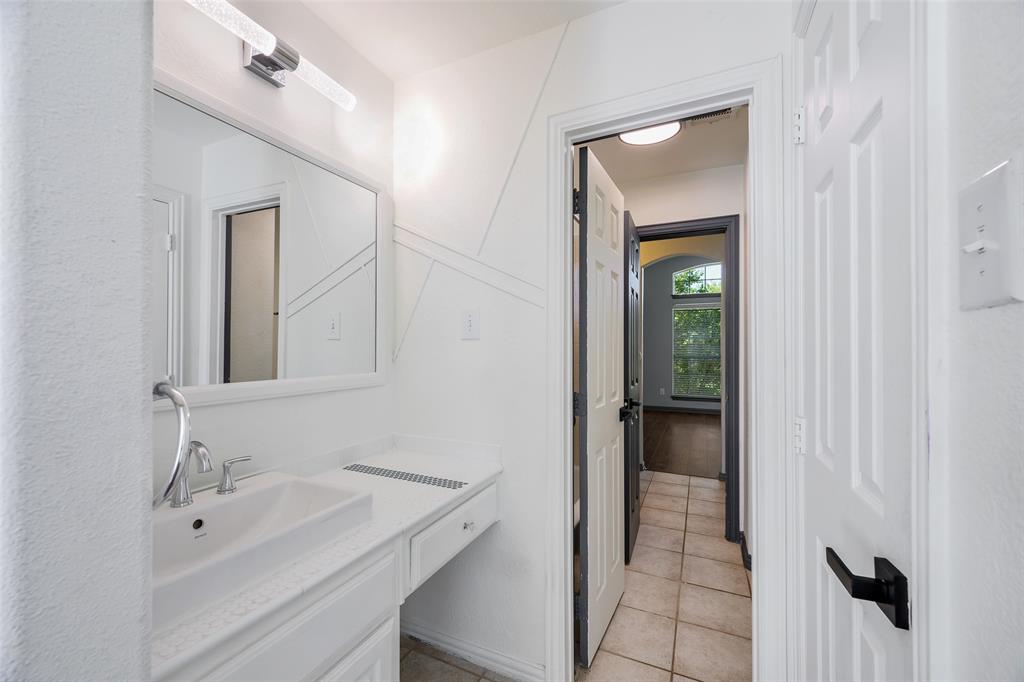 5170 Mohegan Lane Property Photo 31