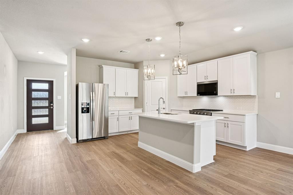 6108 Chickney Drive Property Photo 3