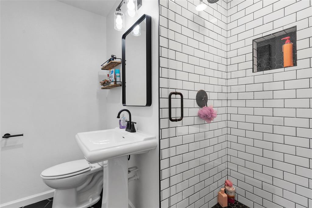 232 Pr 3666 Property Photo 16