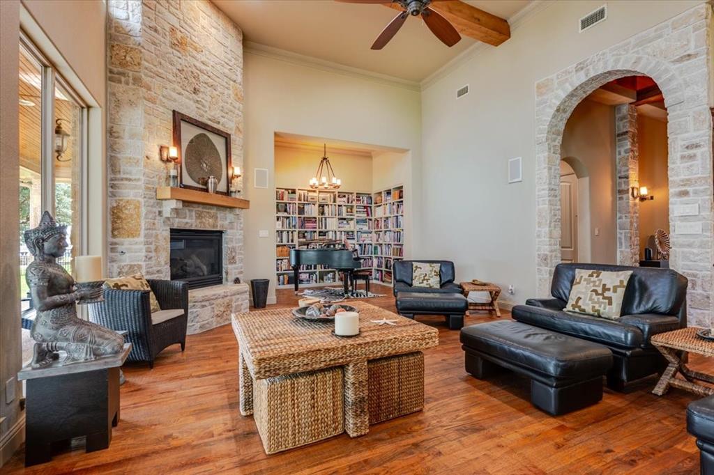 1601 Catalina Bay Court Property Photo 7