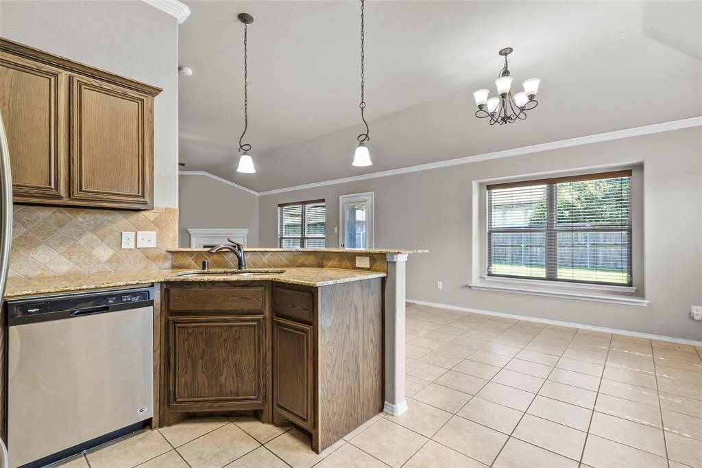 915 Sage Meadow Drive Property Photo 14