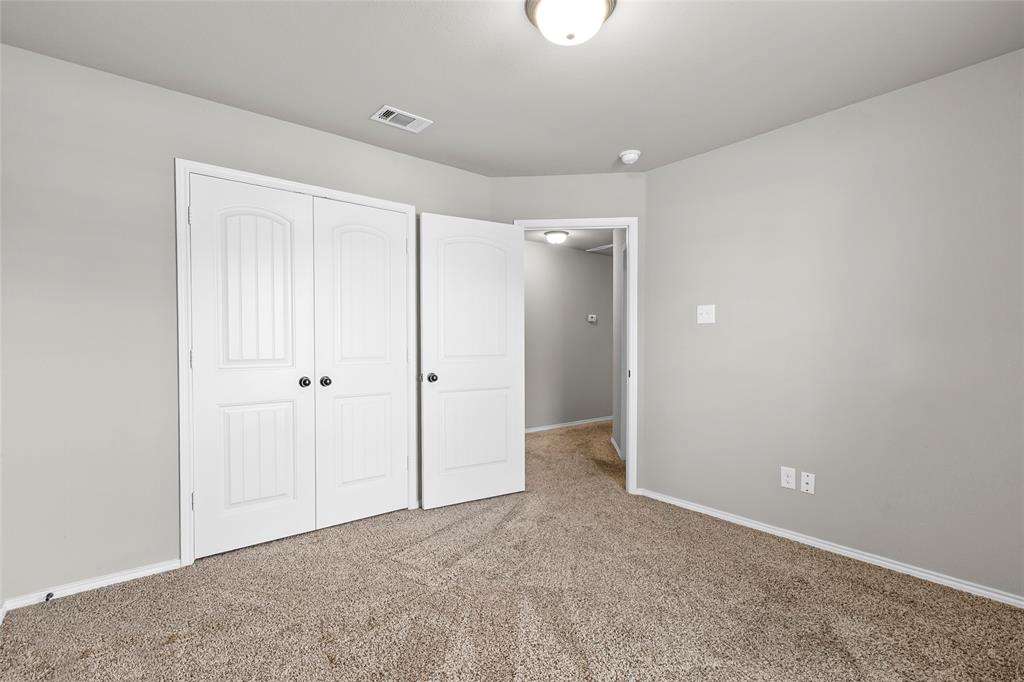 915 Sage Meadow Drive Property Photo 16