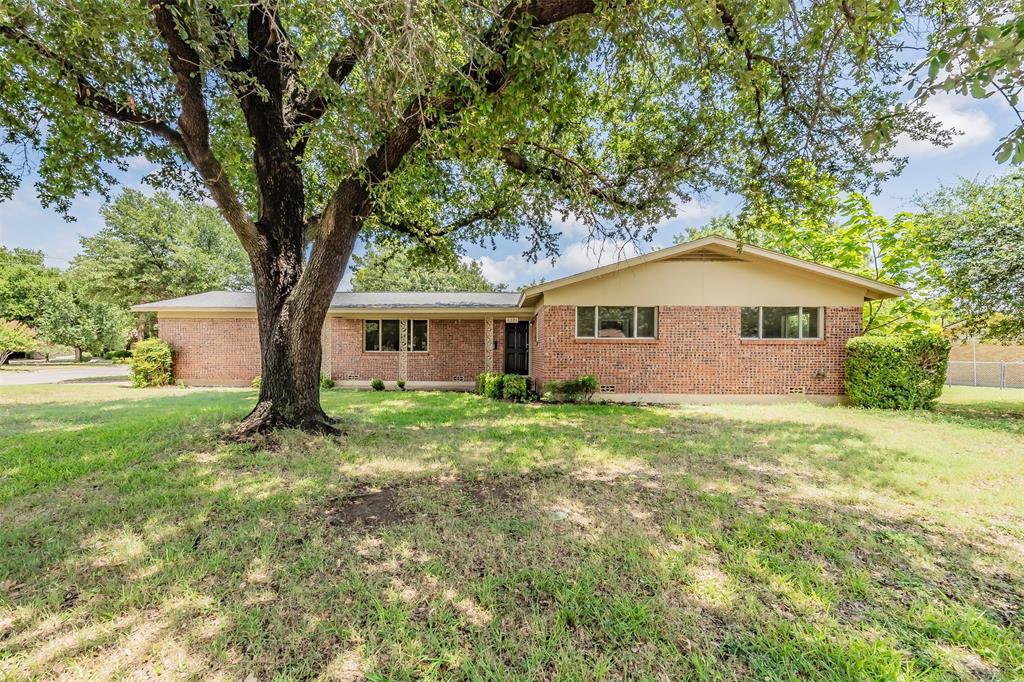 6721 Cylinda Sue Circle Property Photo 1