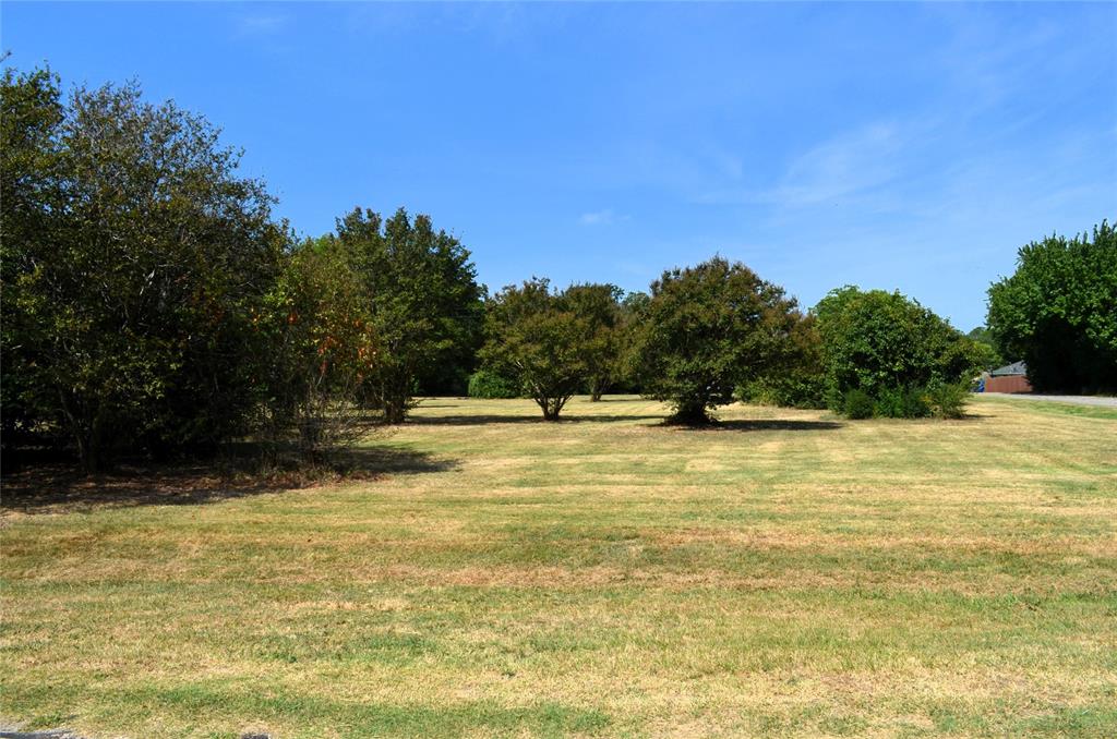 111 Bedfords Bend Property Photo 1