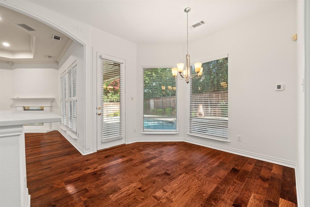 4909 Lakewood Drive Property Photo 12