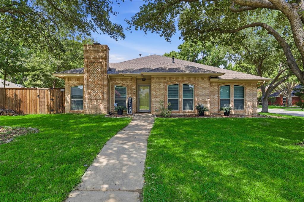 629 Park Lane Property Photo 4