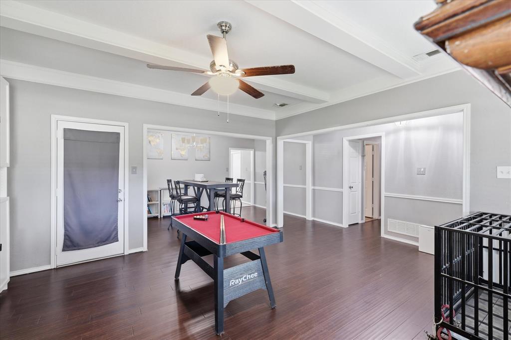 629 Park Lane Property Photo 7