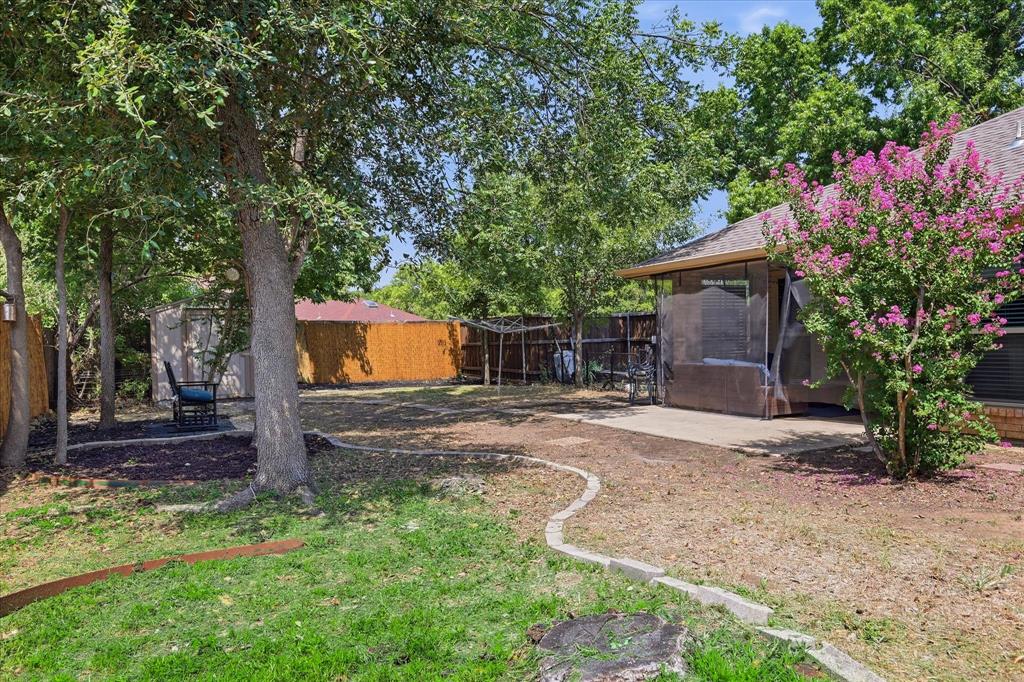 629 Park Lane Property Photo 31