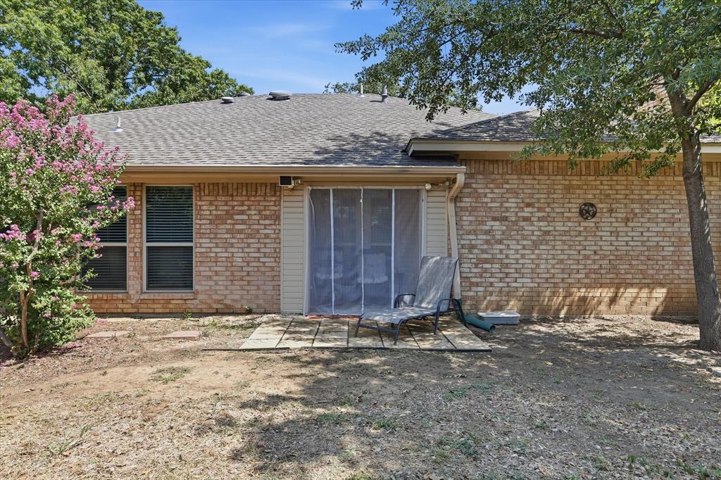 629 Park Lane Property Photo 33