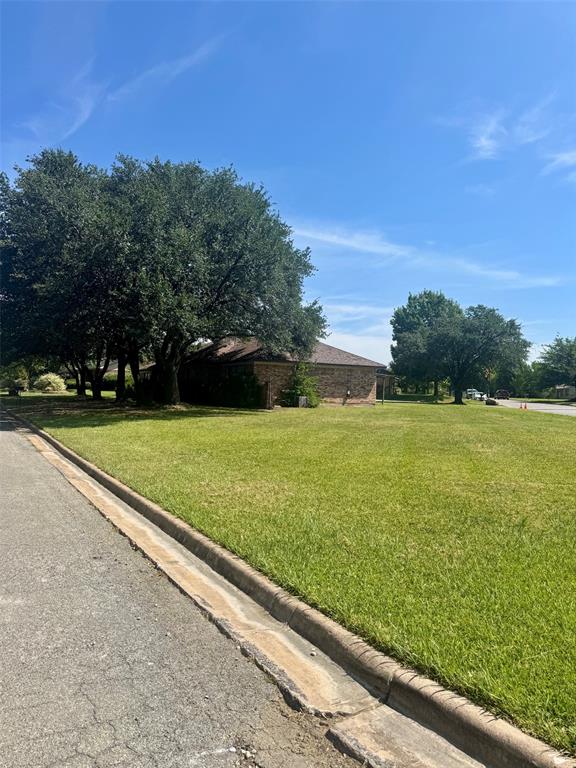2509 Bennett Avenue Property Photo 2