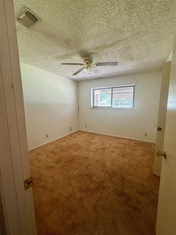 2509 Bennett Avenue Property Photo 10