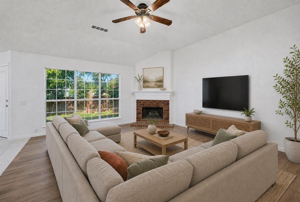 1119 Marshall Drive Property Photo 3