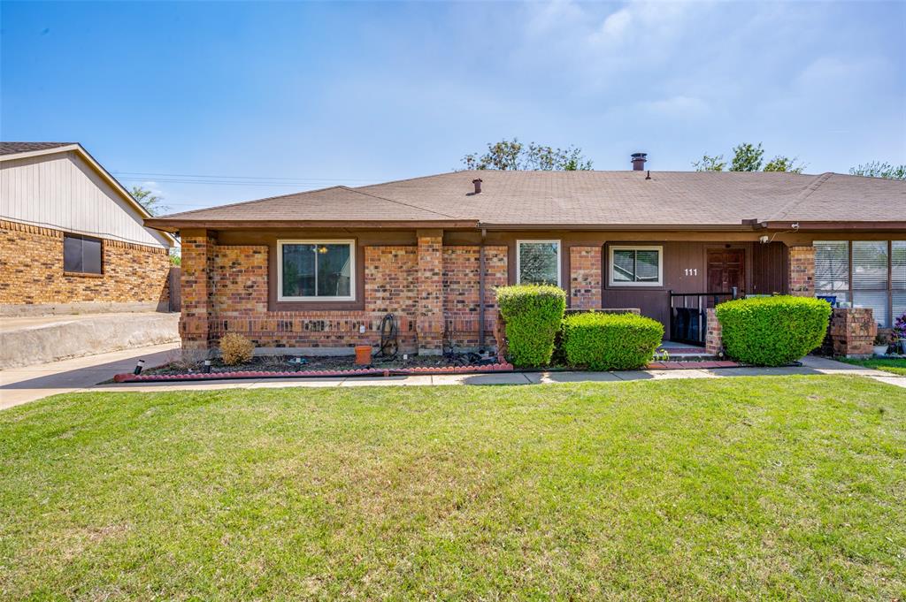 109 Hickory Springs Drive Property Photo 1