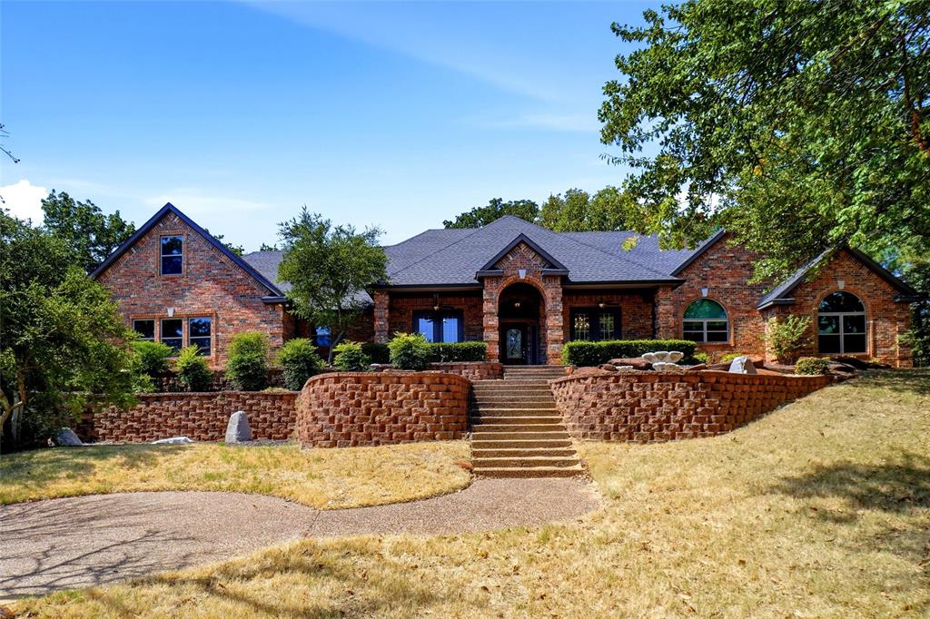 8998 Hilltop Road Property Photo 1