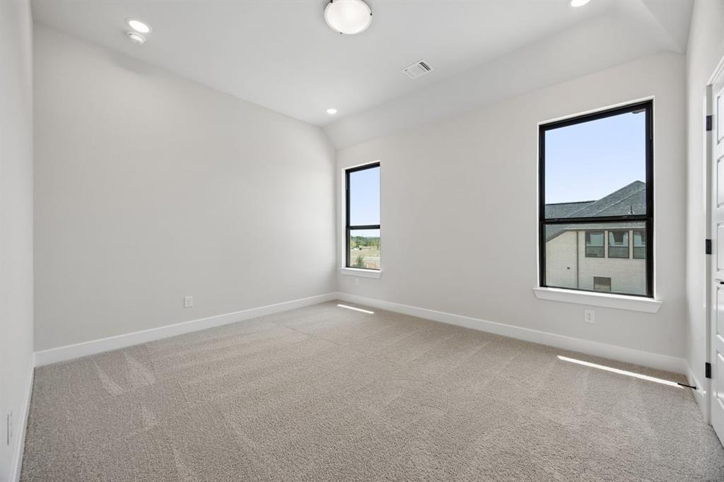 9423 Winter Bloom Street Property Photo 25