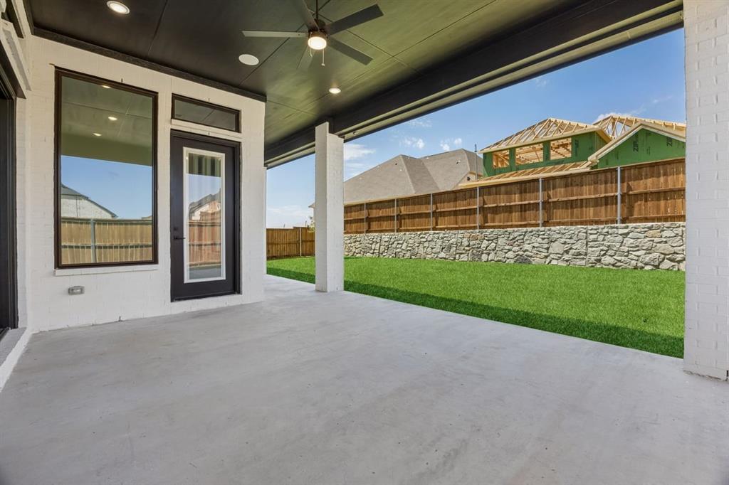 9423 Winter Bloom Street Property Photo 30