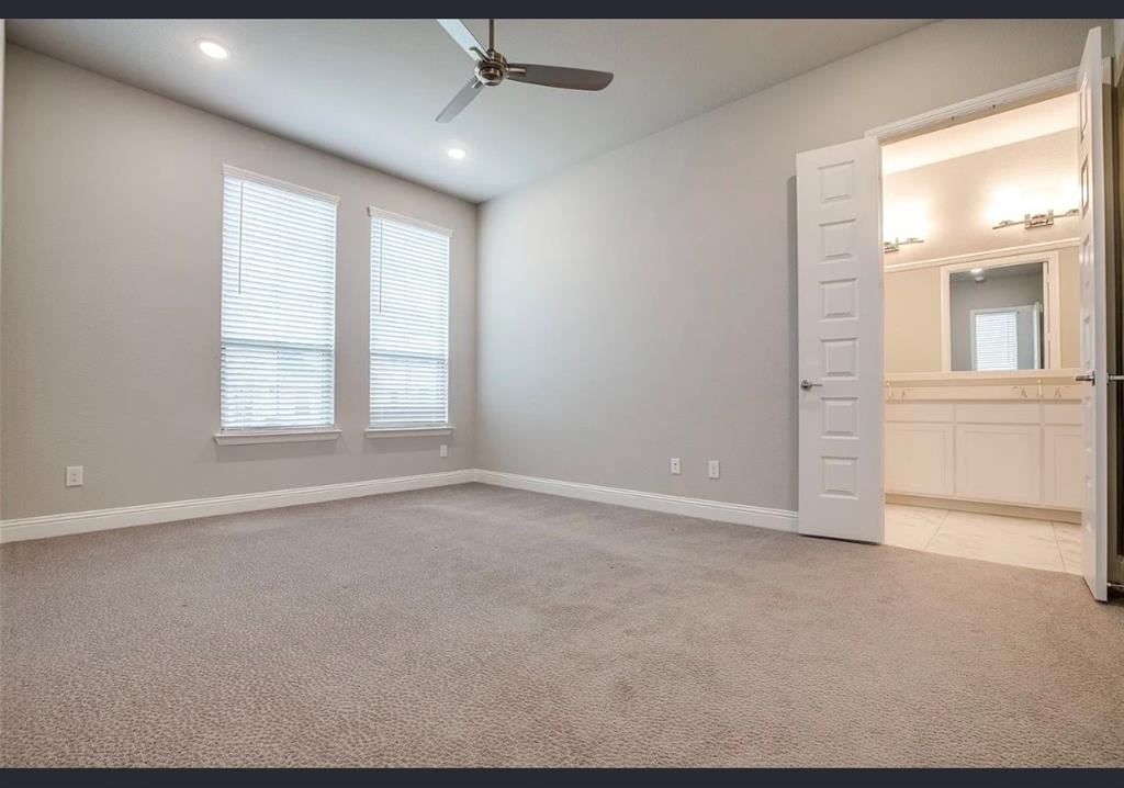 4184 Curtiss Drive Property Photo 6