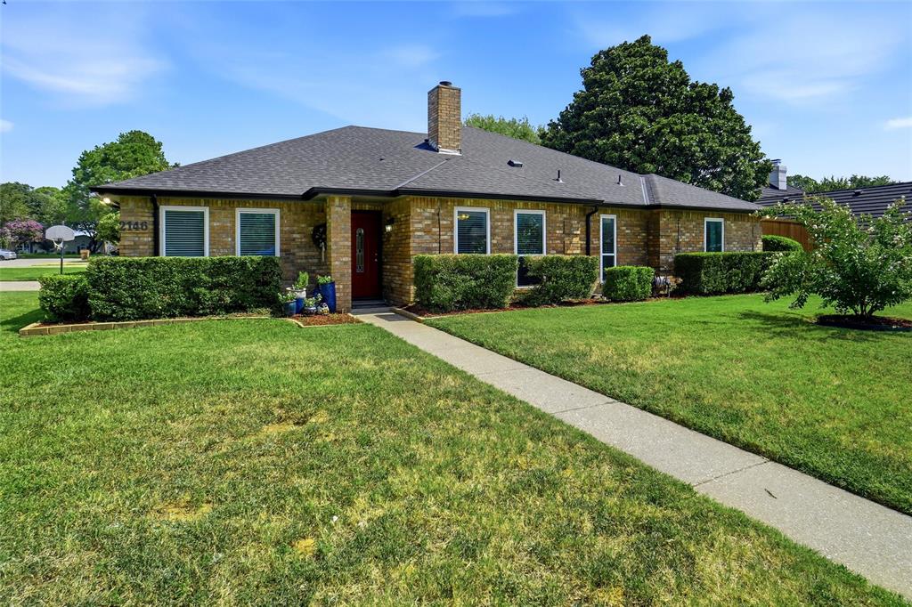 2146 Westwood Terrace Property Photo 4
