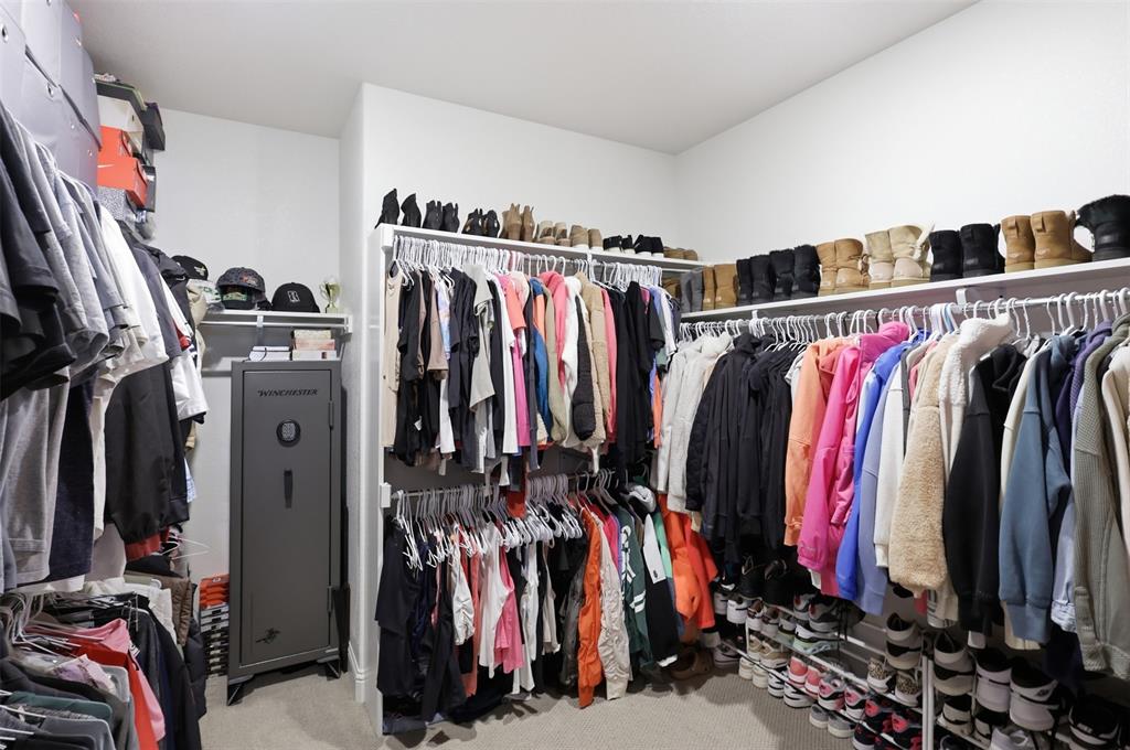 10813 Sycamore Falls Drive Property Photo 24