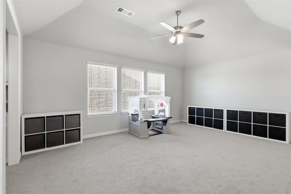 10813 Sycamore Falls Drive Property Photo 25