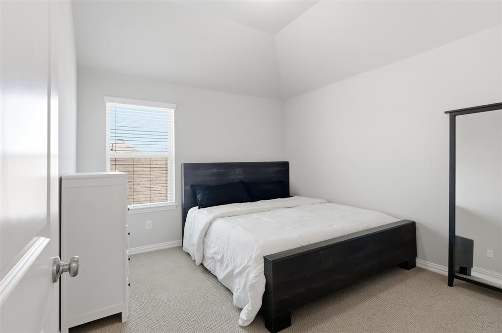 10813 Sycamore Falls Drive Property Photo 32