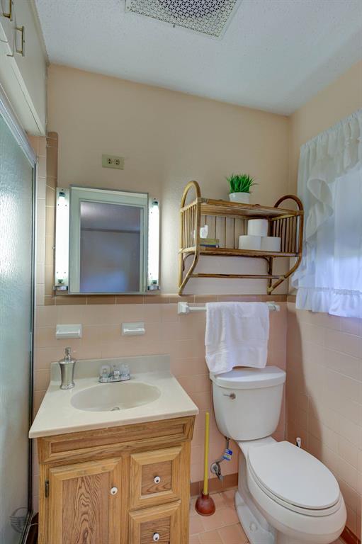 246 Ave Kay Property Photo 22