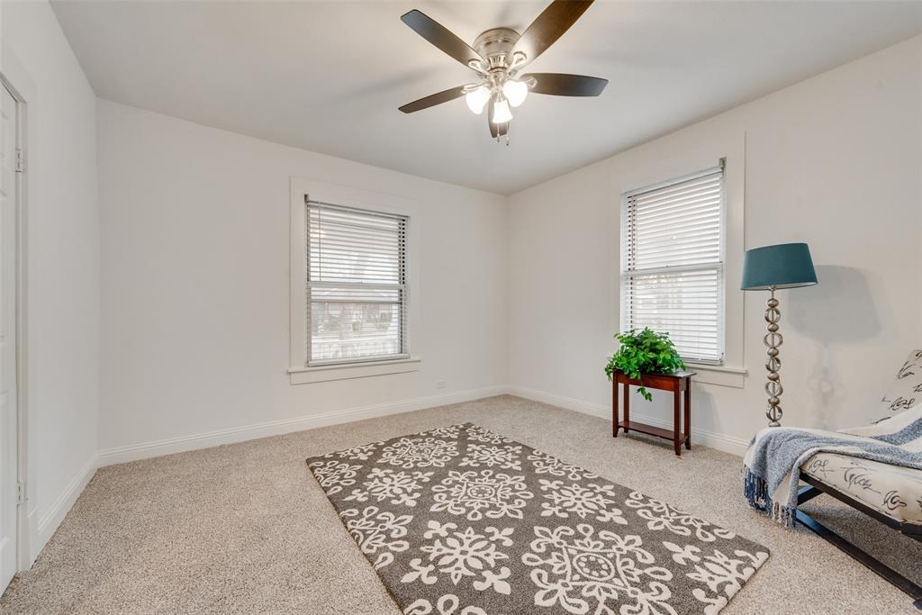 1205 W Arlington Avenue Property Photo 9
