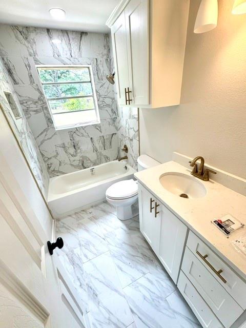 611 Weston Street Property Photo 27
