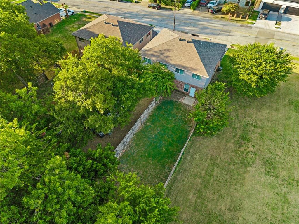 2122 W E Roberts Drive Property Photo 4