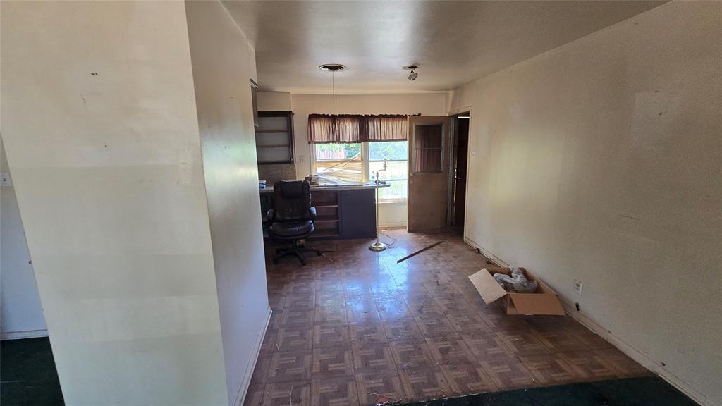 2150 Bridge Avenue Property Photo 6