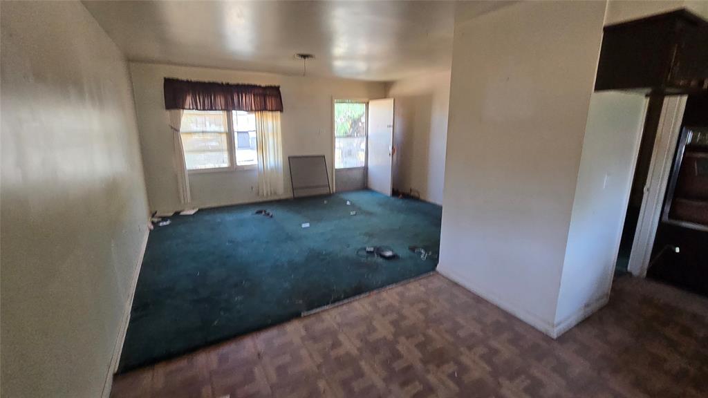 2150 Bridge Avenue Property Photo 10