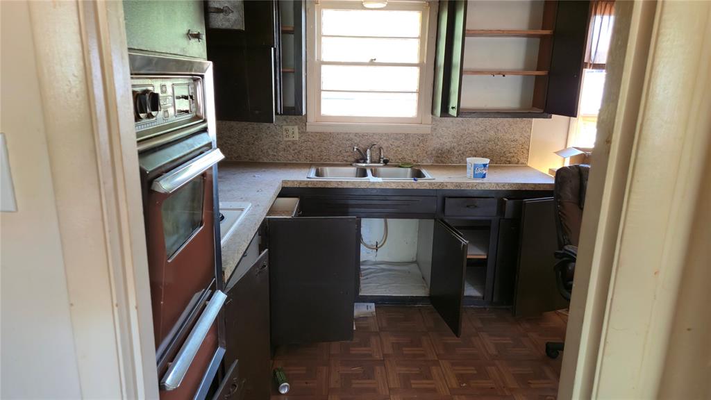 2150 Bridge Avenue Property Photo 12