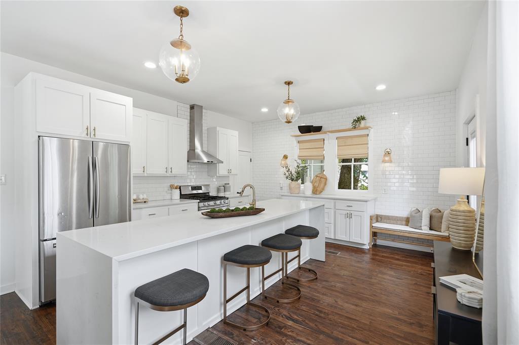 2108 Washington Avenue Property Photo 7