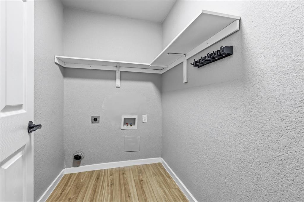 3107 Millmar Drive Property Photo 14
