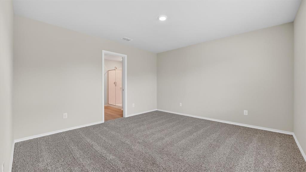 118 Pinehurst Drive Property Photo 10