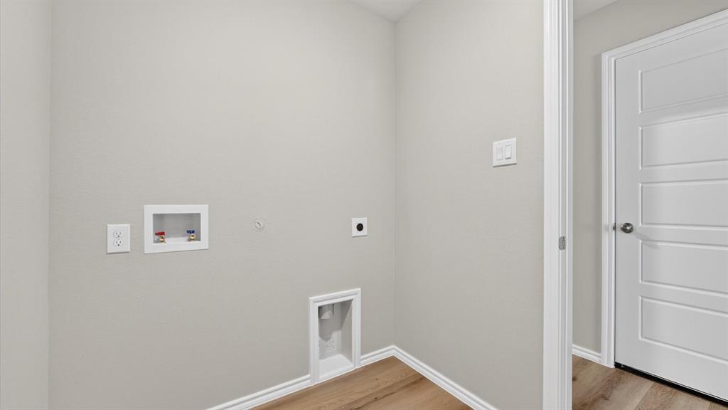 118 Pinehurst Drive Property Photo 19