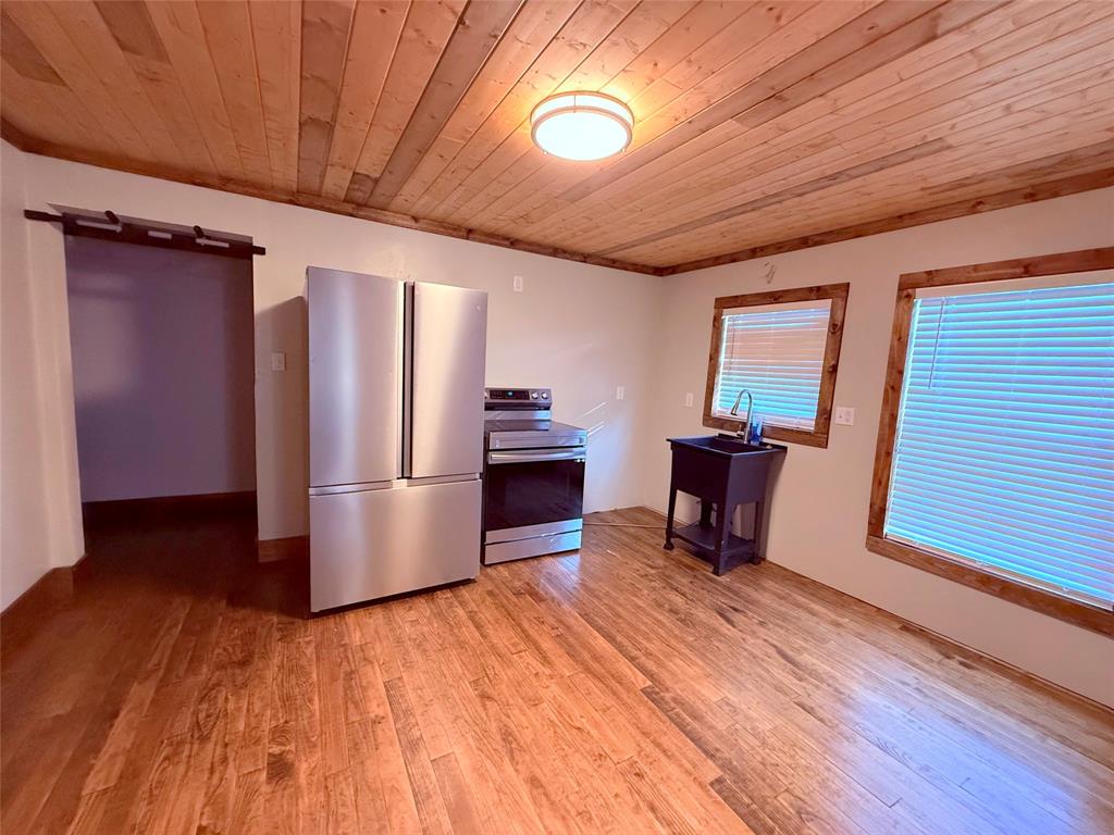 917 Sherrill Street Property Photo 6
