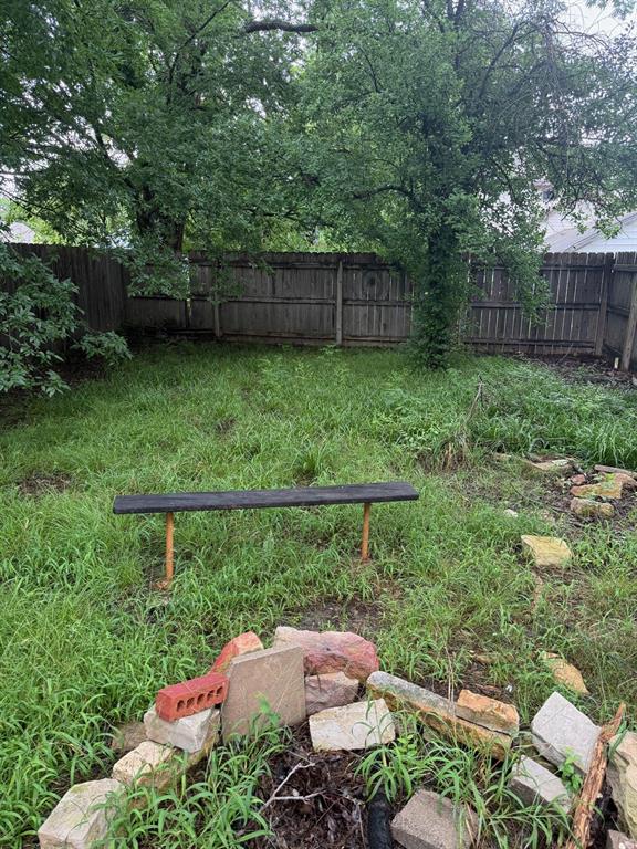 620 W 12th Street Property Photo 16