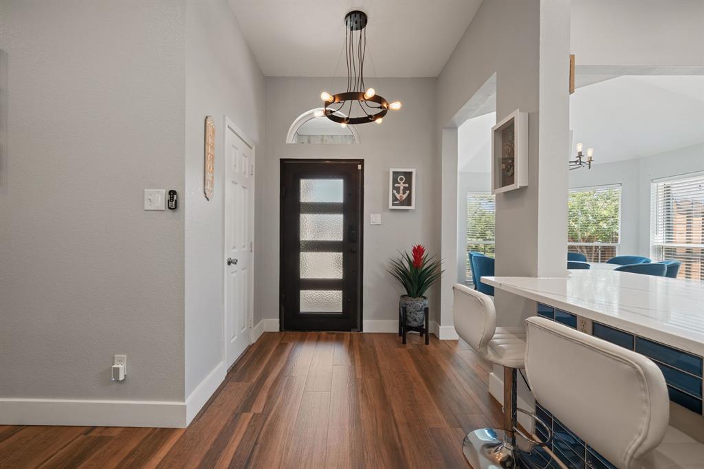 6402 Bluebonnet Drive Property Photo 3