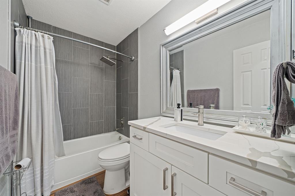 6402 Bluebonnet Drive Property Photo 9