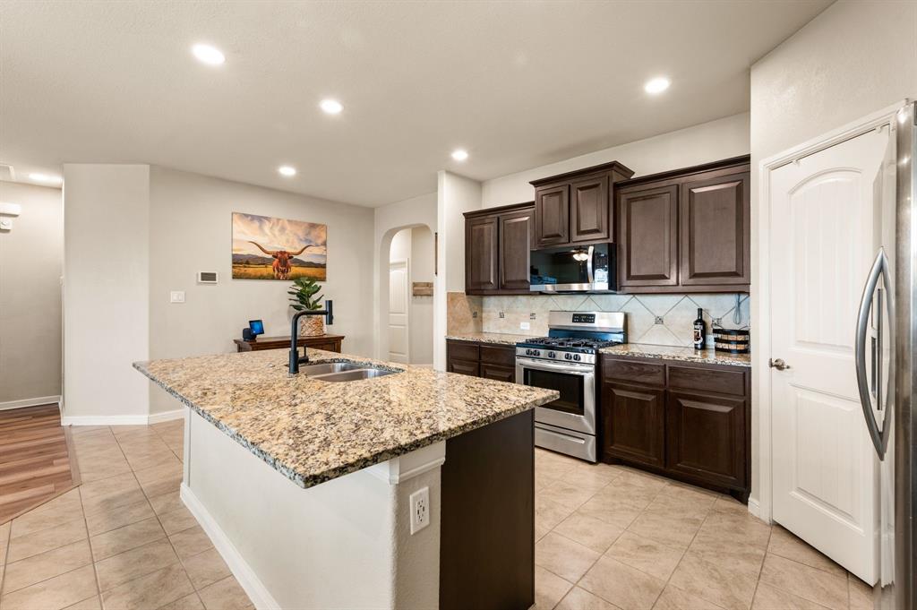 1132 Blooming Prairie Trail Property Photo 8