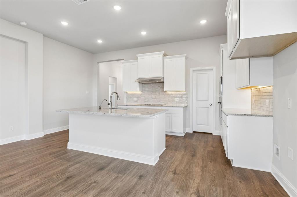 1222 Burney Court Property Photo 7