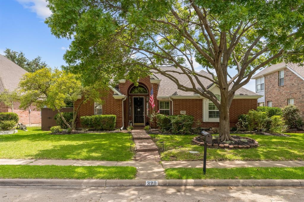 320 Andre Drive Property Photo 1