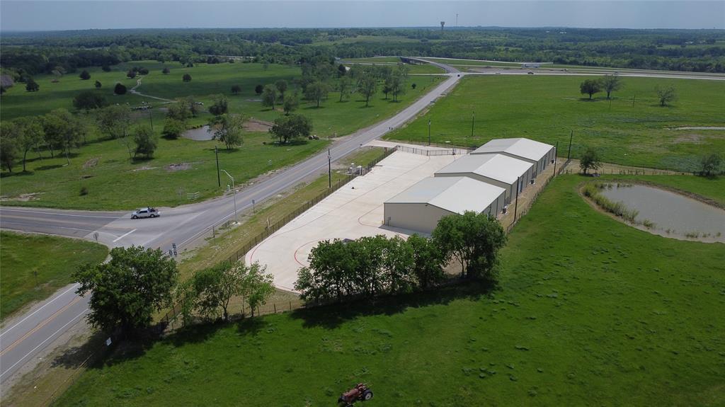 16013 Fm 429 Property Photo 3