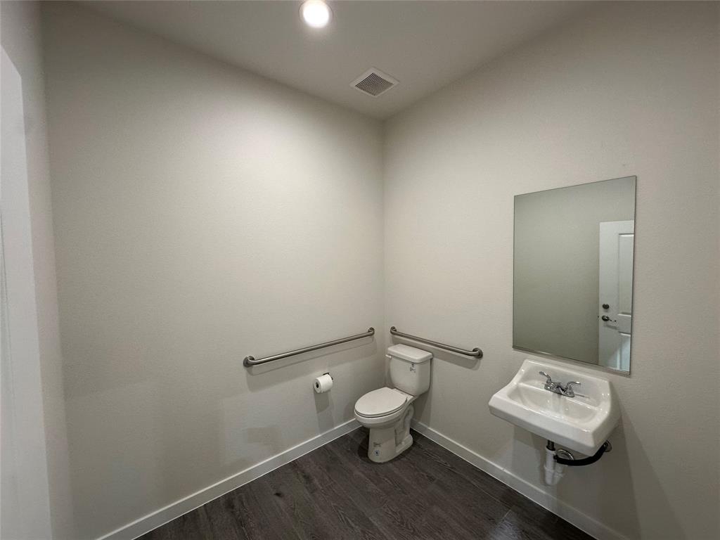 16013 Fm 429 Property Photo 8