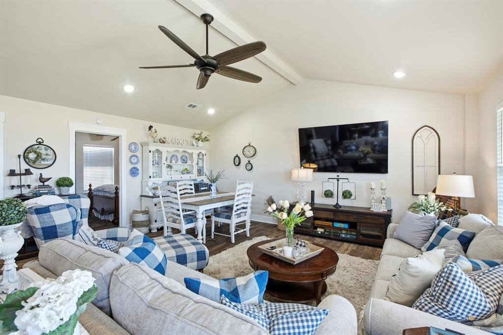 4139 Record Ranch Road Property Photo 3
